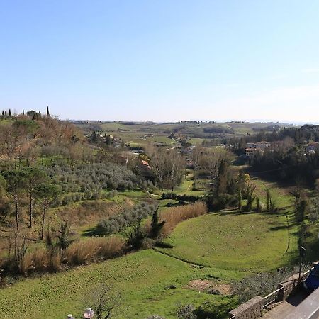 Appartamento Vinci Centro Εξωτερικό φωτογραφία